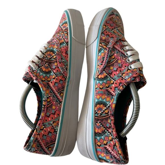 Joe boxer sneakers pink geometric pattern size 8 new without box - Picture 8 of 11